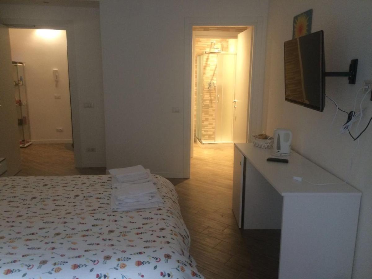 B&B Via Fontana Milano Esterno foto